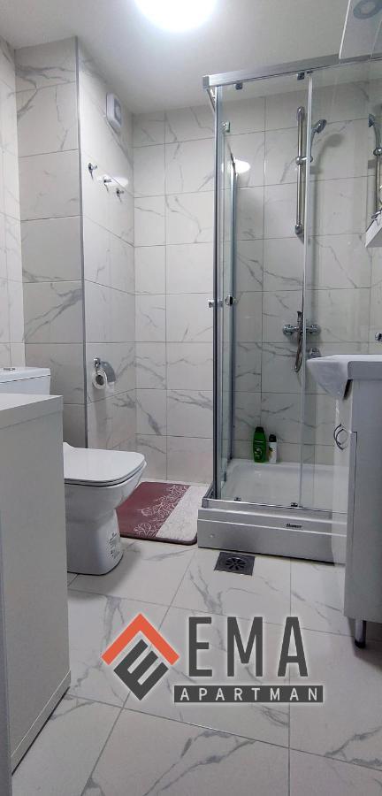Apartman Ema Apartment Valjevo Exterior foto